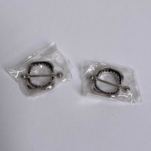 Shark Jaws Surgical Stainless Steel Nipple Shields - 14G Body Jewelry​